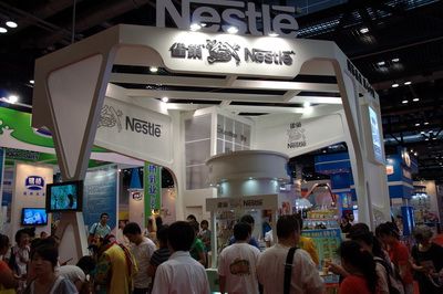 使展台更聚人气——举办现场活动